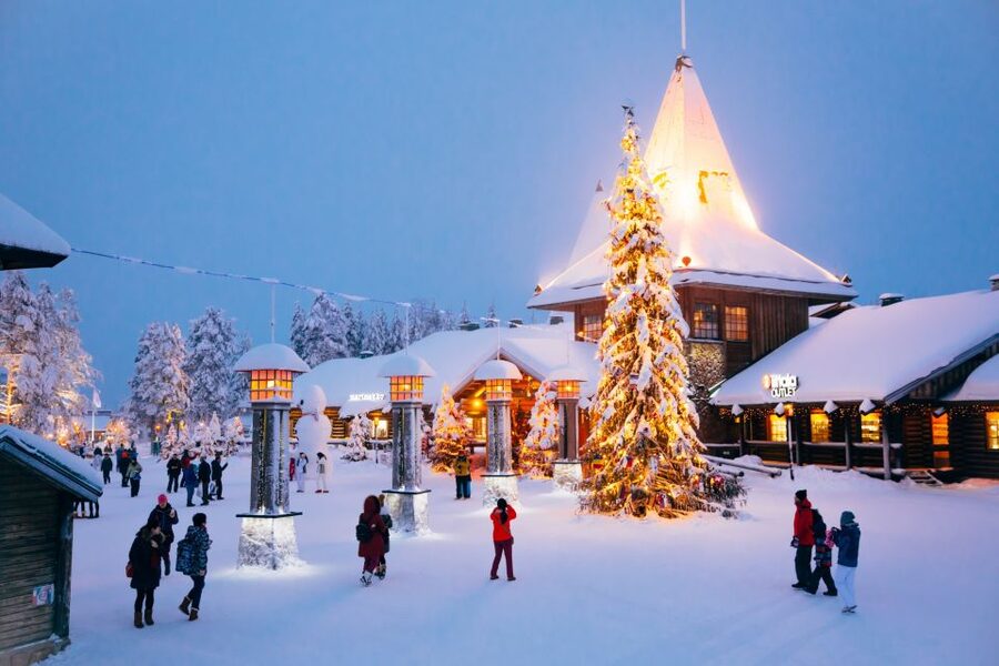 Rovaniemi: Santa Claus Village and Arctic Circle - Crossing the Arctic Circle One Step at a Time