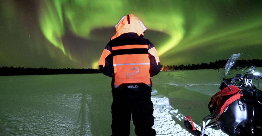 Rovaniemi: Search for Northern Lights Snowmobiling Trip - The snowmobile lesson and 90-minute ride
