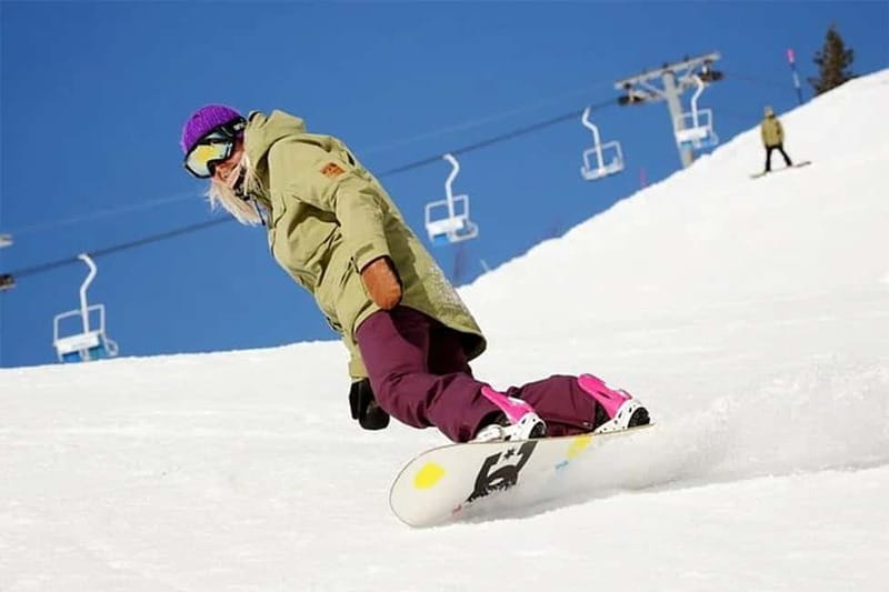 Rovaniemi: Slalom and Alpine Skiing - From central Rovaniemi to the ski slopes