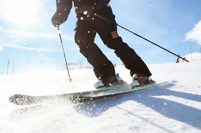 Rovaniemi: Slalom and Alpine Skiing - A ski day designed for mixed ability groups