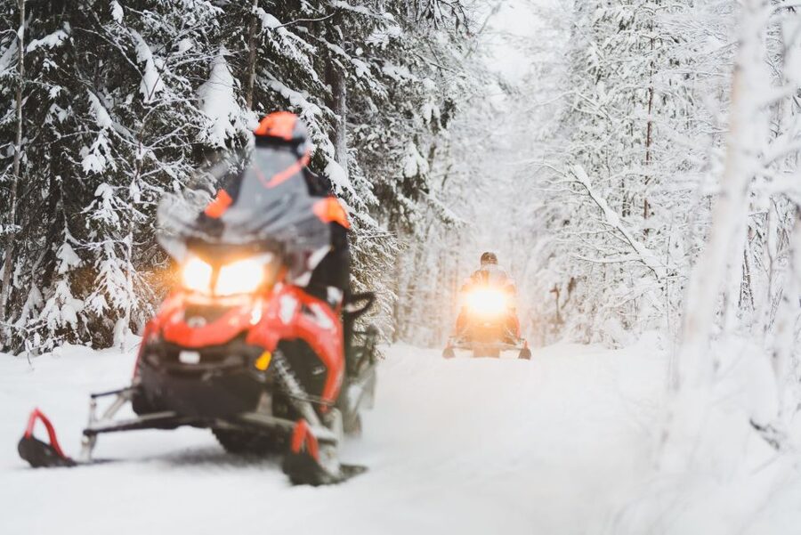 Rovaniemi: Snowmobile Adventure Tour for Adults Only - From Rovaniemi pickup to the Wild Nordic base