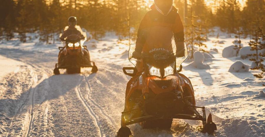 Rovaniemi: Snowmobile Safari to Arctic Snow Hotel - Through snowy forests and frozen wilderness