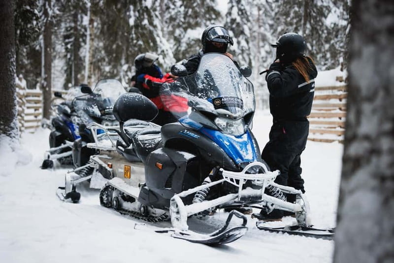 Rovaniemi: Snowmobile Tour and Reindeer Experience - Reindeer Manor and the first taste of Lapland