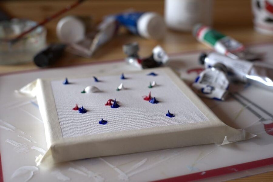 Rovaniemi: Workshop - Aurora painting - Elena’s Step-by-Step Art Lesson