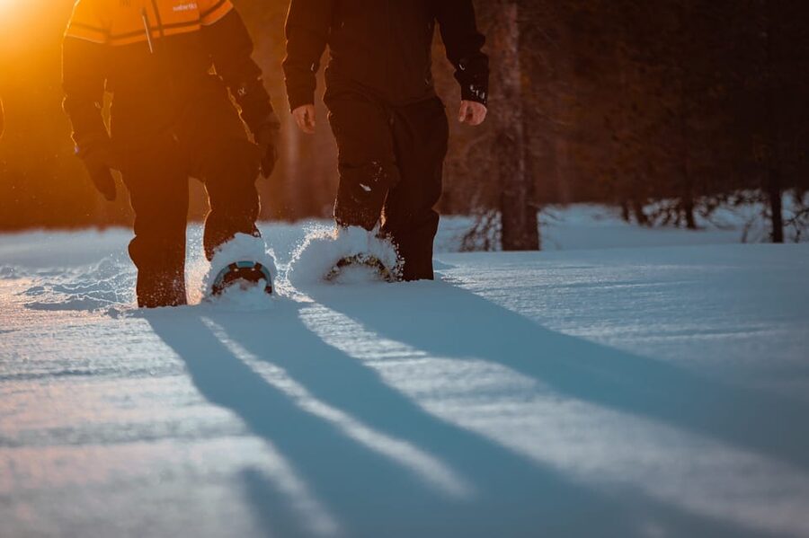 Saariselkä: Northern Lights Hunting Snowshoe Trip - Pickup and getting ready in Saariselkä