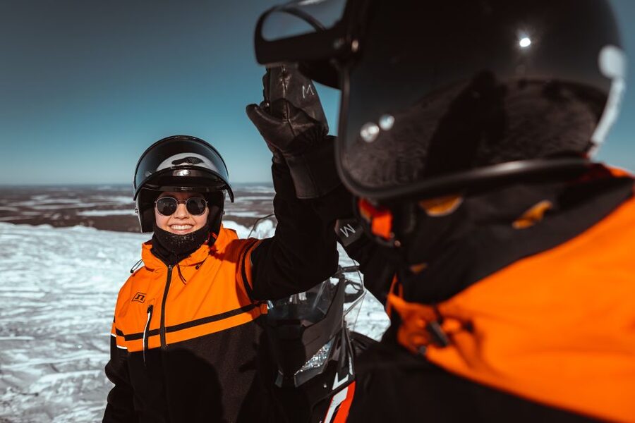 Saariselkä: Snowmobile Adventure for Adults - How fast does this snowmobile tour go?