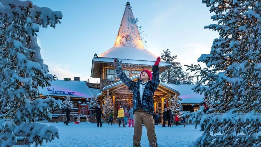 Santa Claus Village Guided Tour & Arctic Circle certificate - Mailing postcards from Santa’s post office