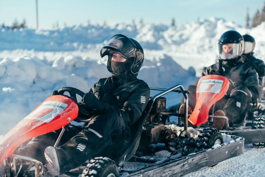 Sirkka: Levi Ice-Karting Experience with Optional Transfer - Arriving from Levi center or going directly