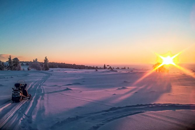 Snowmobile Safari in the Nature - Leaving Rovaniemi for the snowy woods