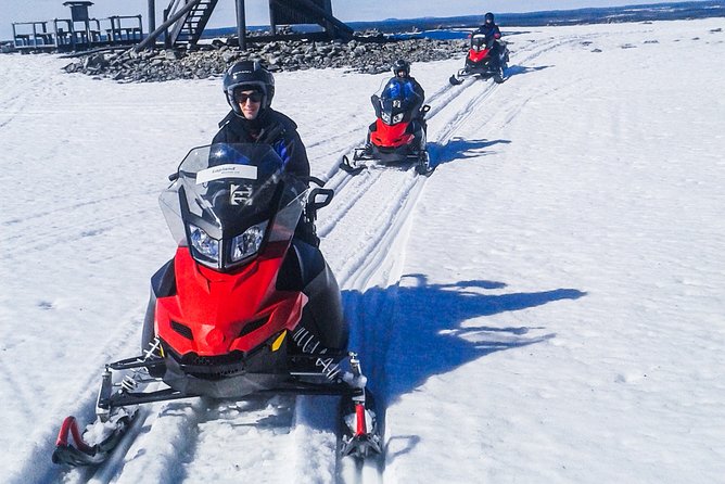 Snowmobile Safari in the Nature - Morning start - Who should book the morning safari