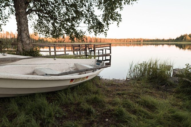 Traditional Lappish evening in the wilderness with dinner - Why the private format matters