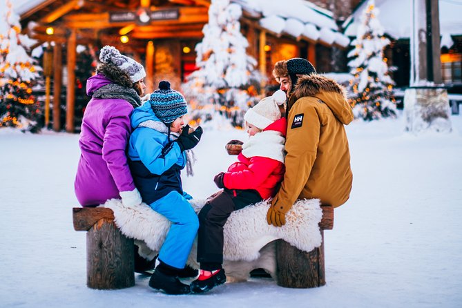 Trip to Arctic Circle, Santa Claus Village and Santas Reindeer - Pickup, group size, and the four-hour schedule