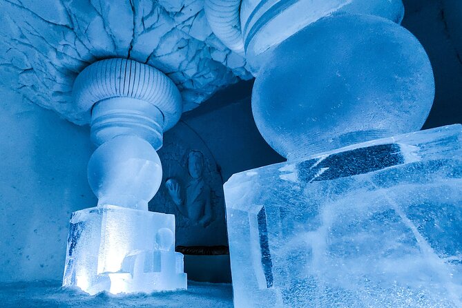 Visiting package: Guided Tour at Arctic Snow Hotel - Inside the SnowHotel: rooms, ice art, and Arctic design