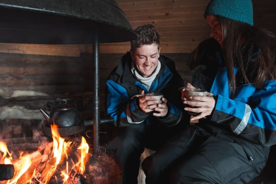 Ylläs: Snowmobile Adventure with Ice Fishing - Reaching the frozen lake for ice fishing